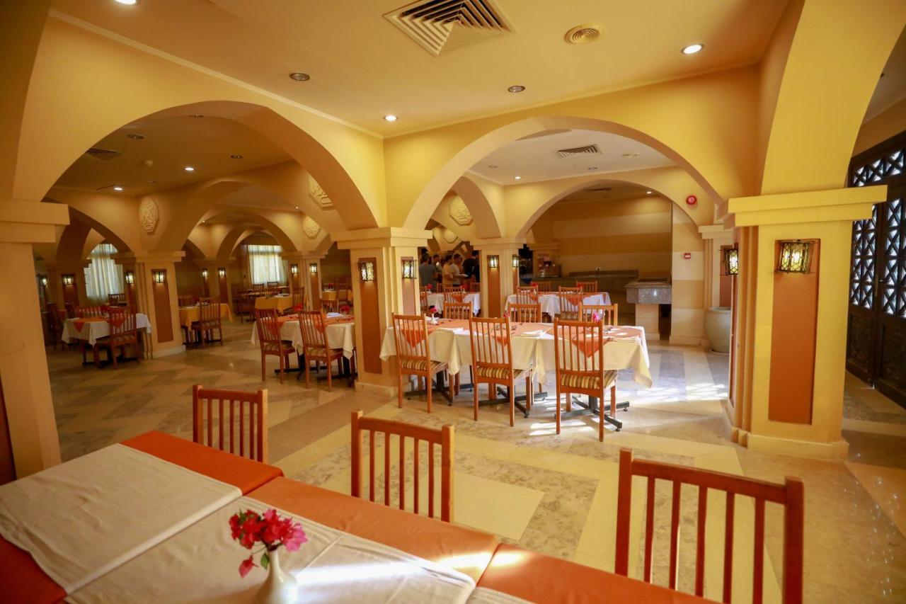 Marina View Port Ghalib Hotel Екстериор снимка